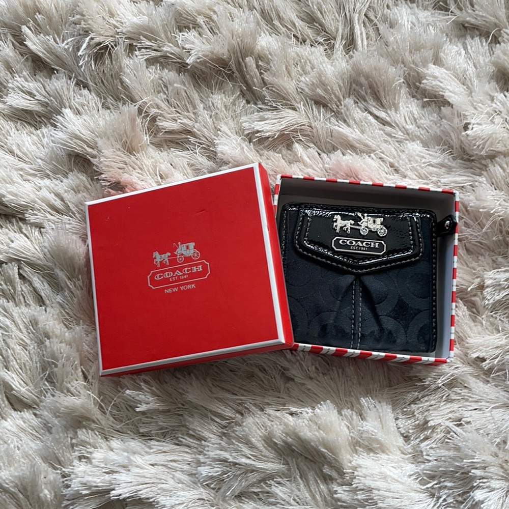 Coach wallet